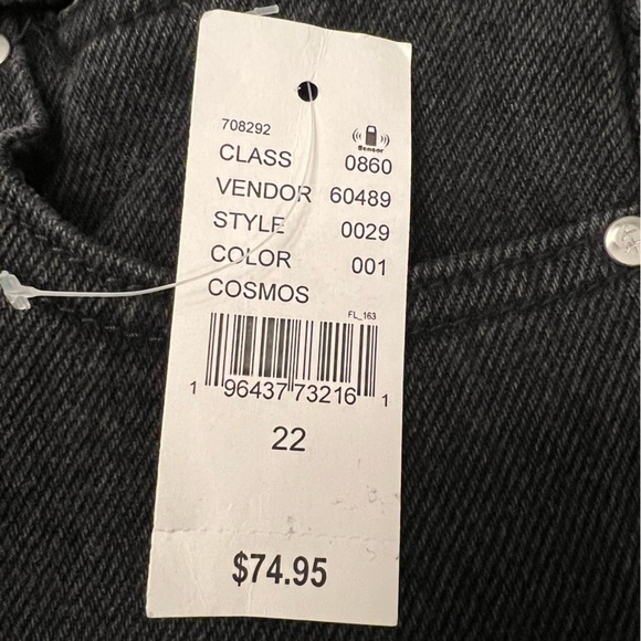 NWT Kendall & Kylie Eco Black Strappy Stud Dad Jeans - Picture 4 of 7